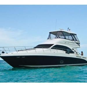 ride a boat in lauderdale rent for a tour